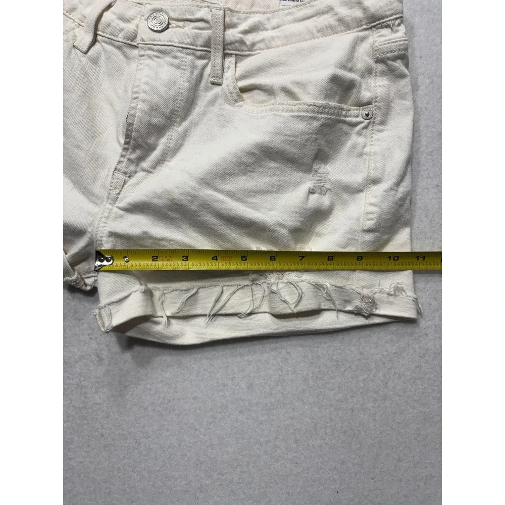 FRAME Le Grand Garcon Boyfriend Denim Shorts White 27 LGGSH470 Frayed Cut Off